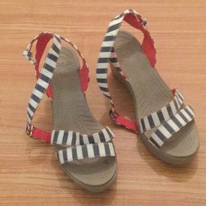 Crocs platform shoes